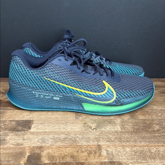 Nike Other - Nike Men’s Vapor 11 Blue and Green Athletic Performance Shoes Size 15
